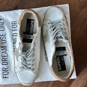 Golden Goose Low-Top Sneakers